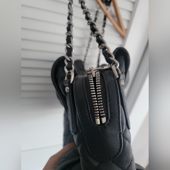 Michael Kors black quilted leather shoulder satchel - Picture 5 of 14